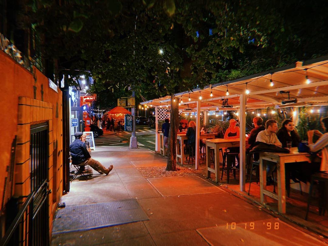 Image of the Outdoors at Vig Bar